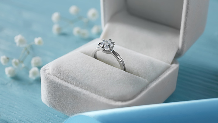 婚約指輪の準備ガイド