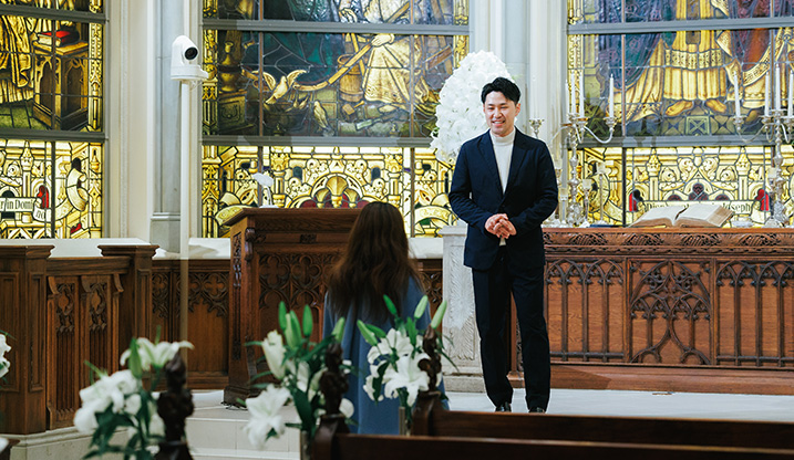 ふたりのプロポーズエピソード #13 「フラワージュエリー」に込めた、ふたりの未来を照らす約束