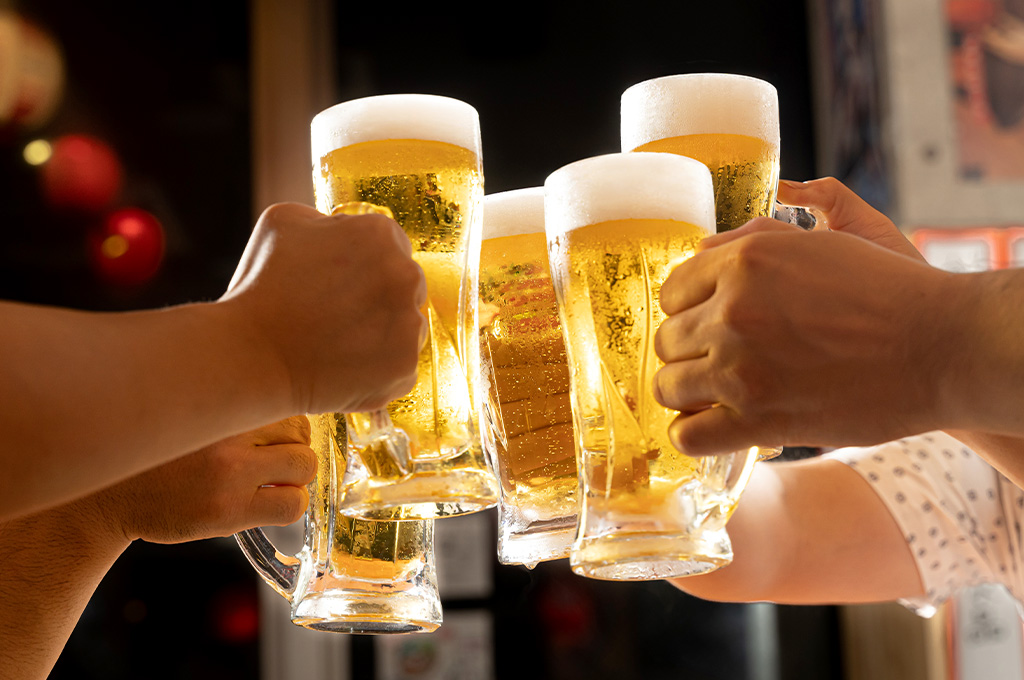 /restaurant/wordpress/wp-content/uploads/2023/08/yuujin-kanpai.jpg