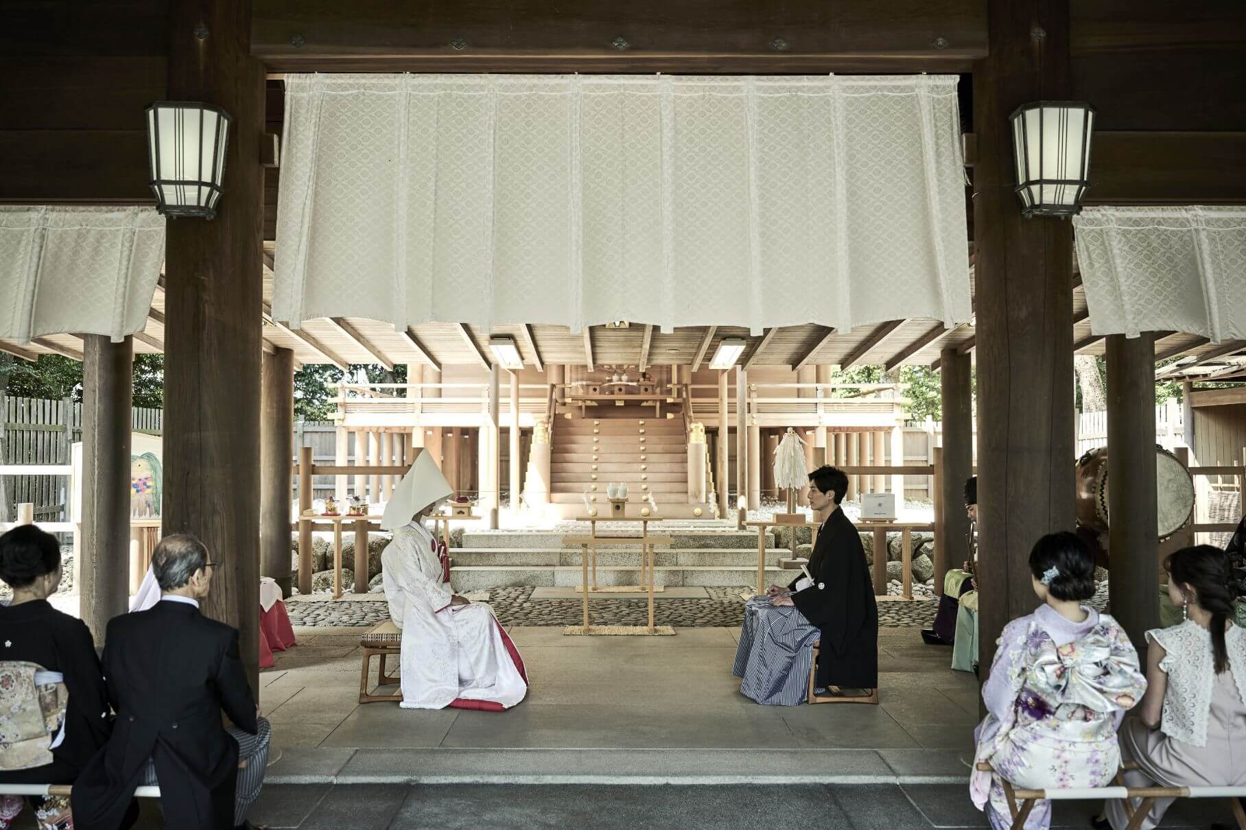 伊勢山皇大神宮 ISEYAMA KOTAI JINGU